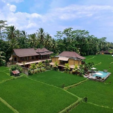 Intan Villa & Suite Ubud Exterior foto